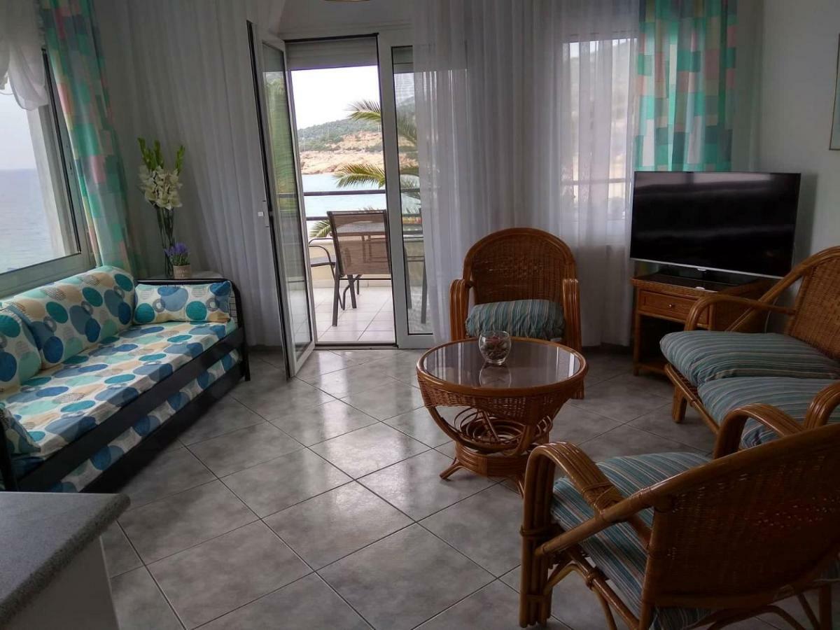 Maries Seaside Home Skala Marion Luaran gambar